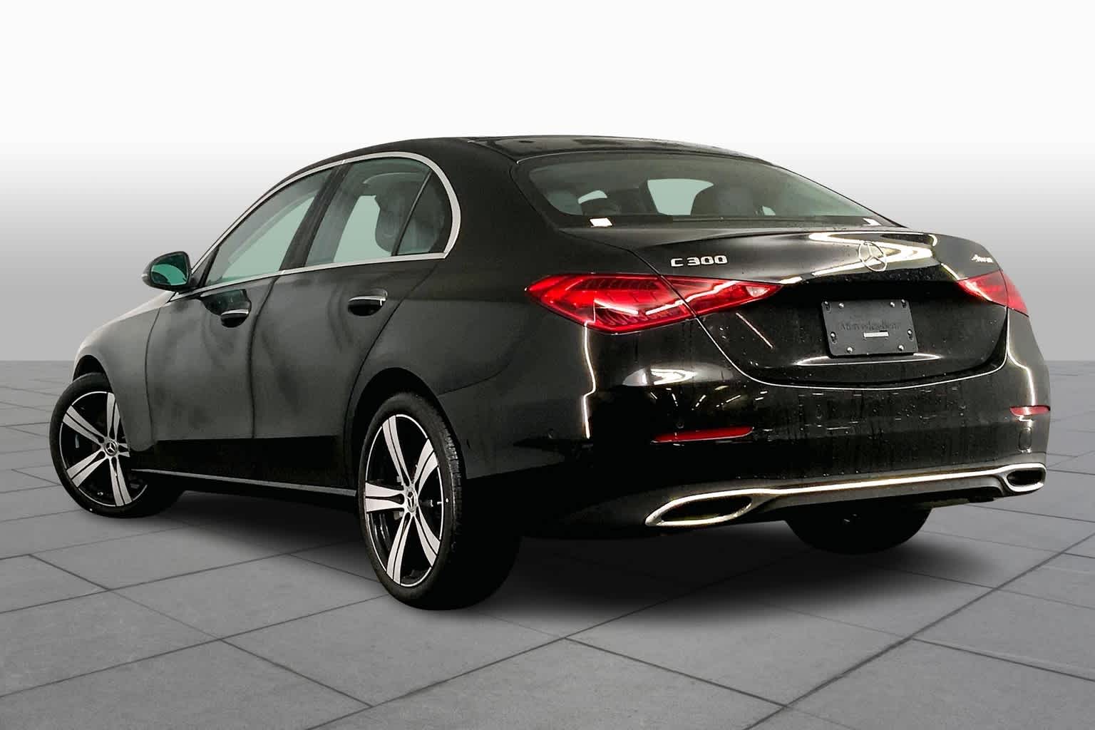 2025 Mercedes Benz C 300 4MATIC photo 4