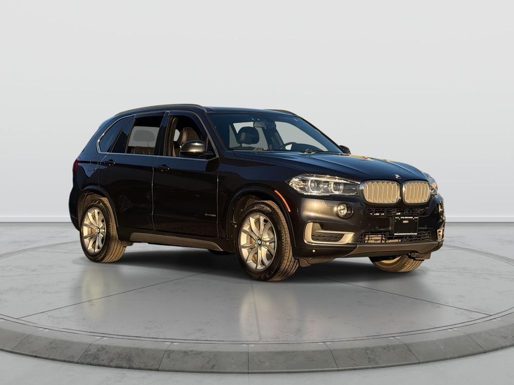 2017 BMW X5 xDrive35i's photo