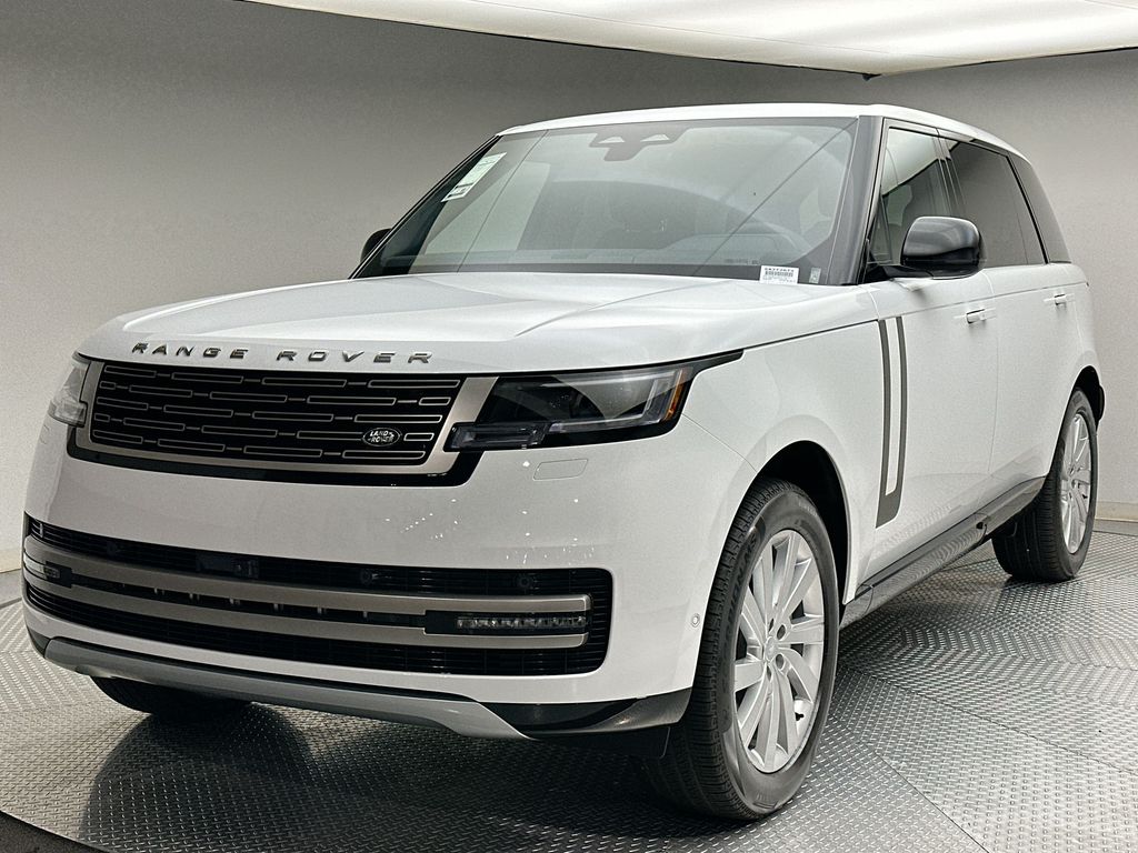 2025 Land Rover Range Rover SE's photo