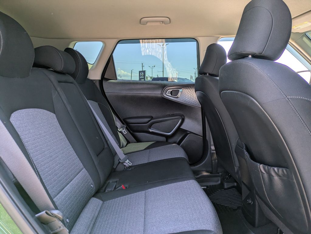 2020 Kia Soul EX photo 26