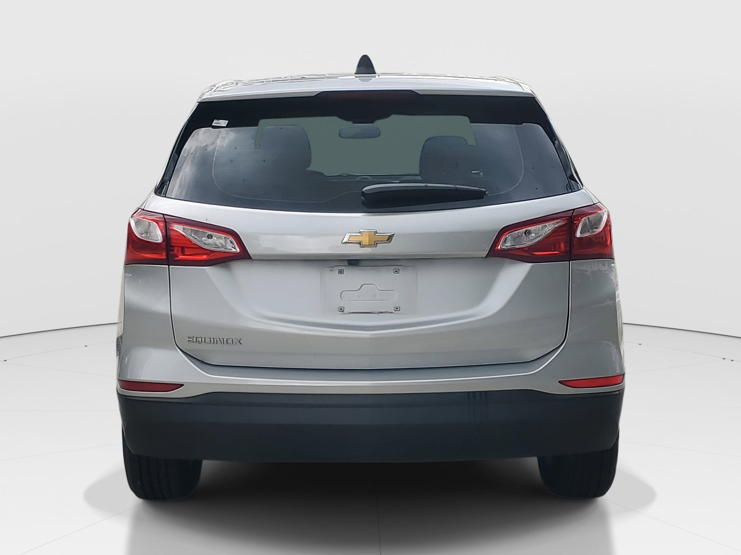 2020 Chevrolet Equinox LS photo 4