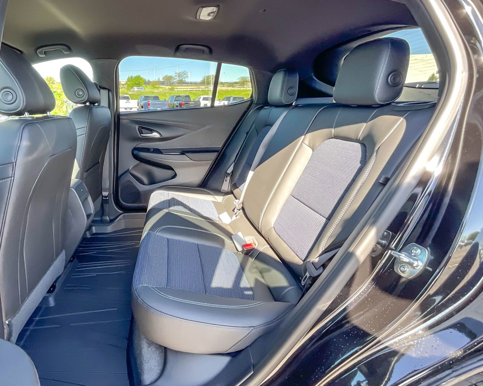 2025 Buick Envista Preferred photo 18