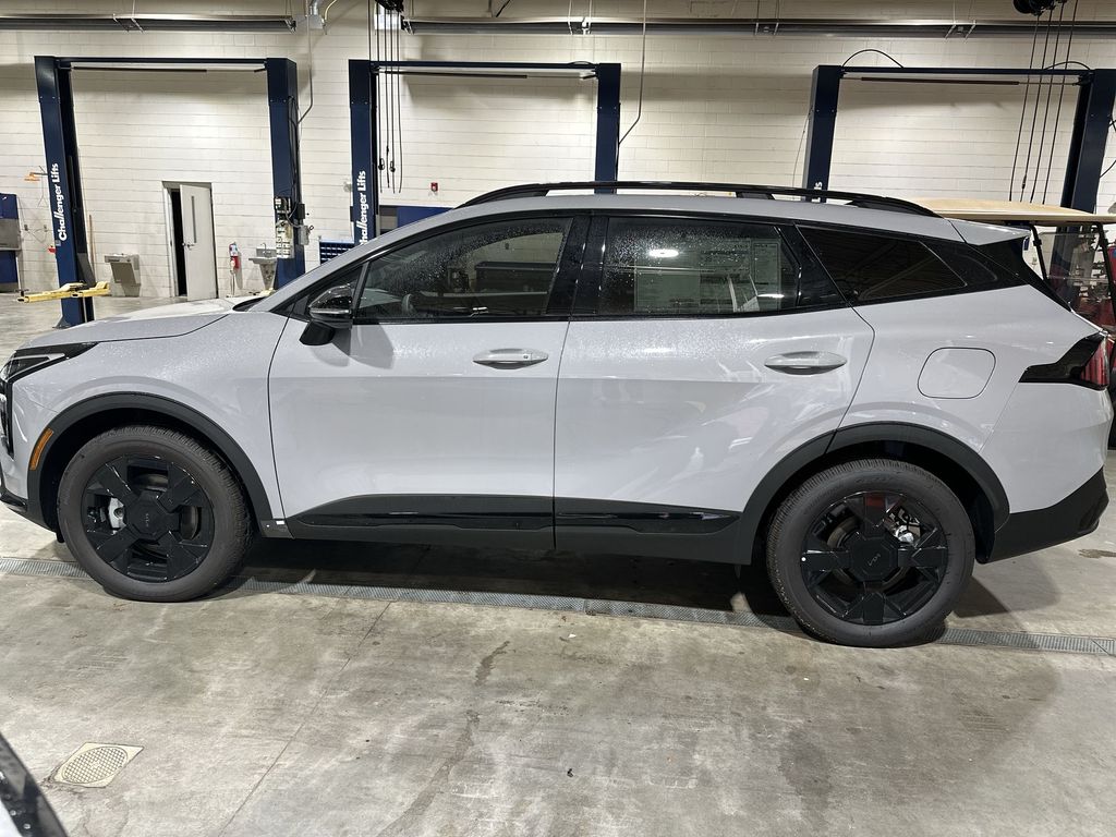 2026 Kia Sportage Hybrid X-Line photo 2