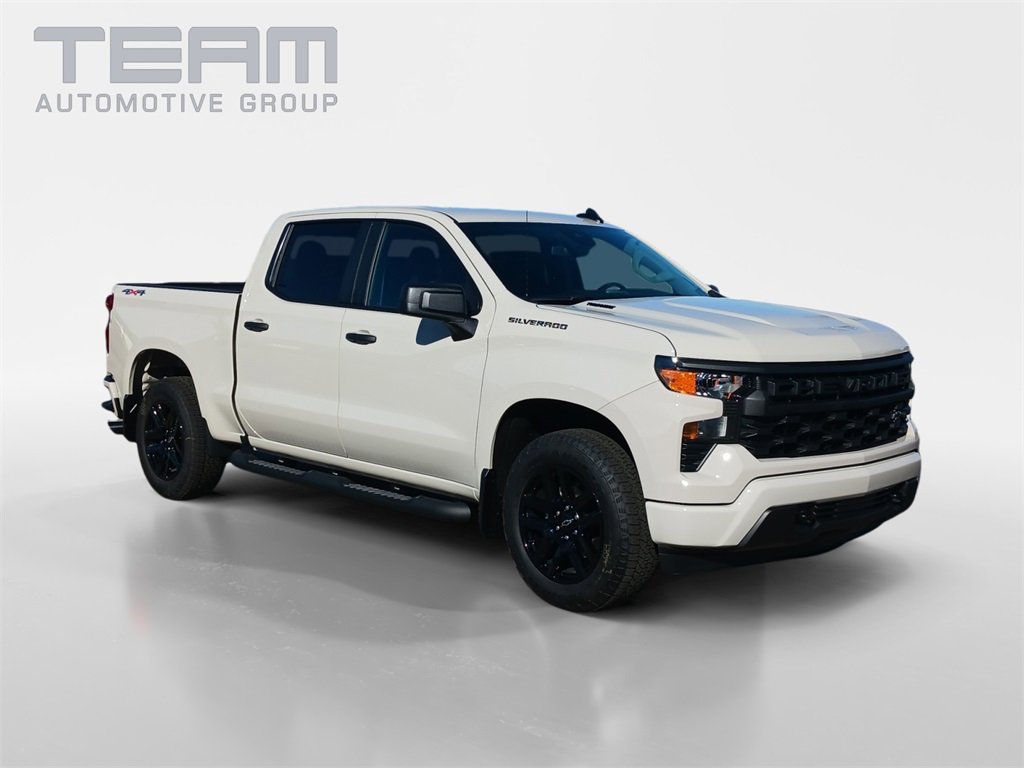 2026 Chevrolet Silverado 1500 Custom's photo