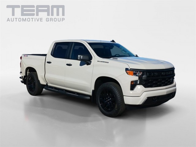 2026 Chevrolet Silverado 1500 Custom's photo