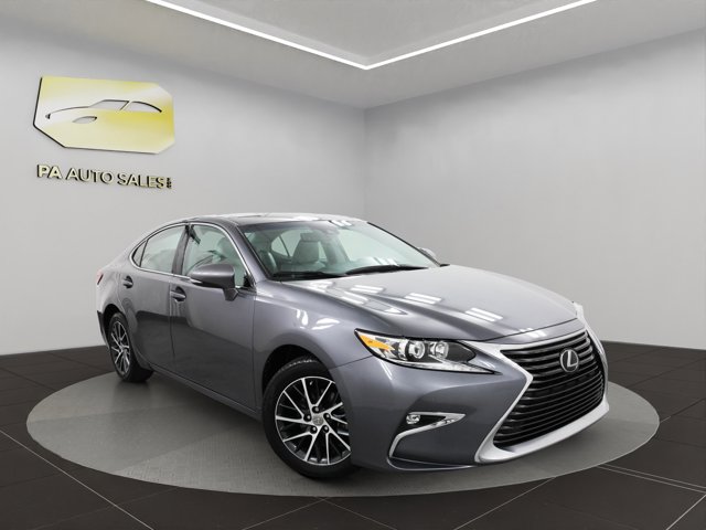 2017 Lexus ES