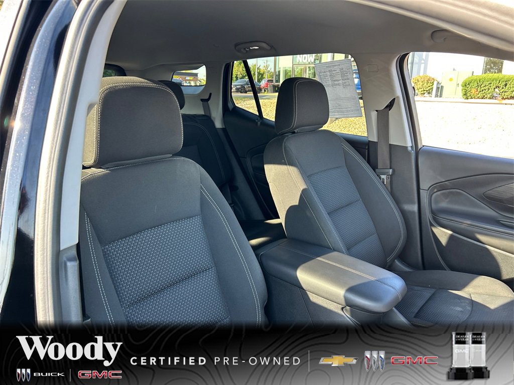 2022 Gmc Terrain SLE photo 34