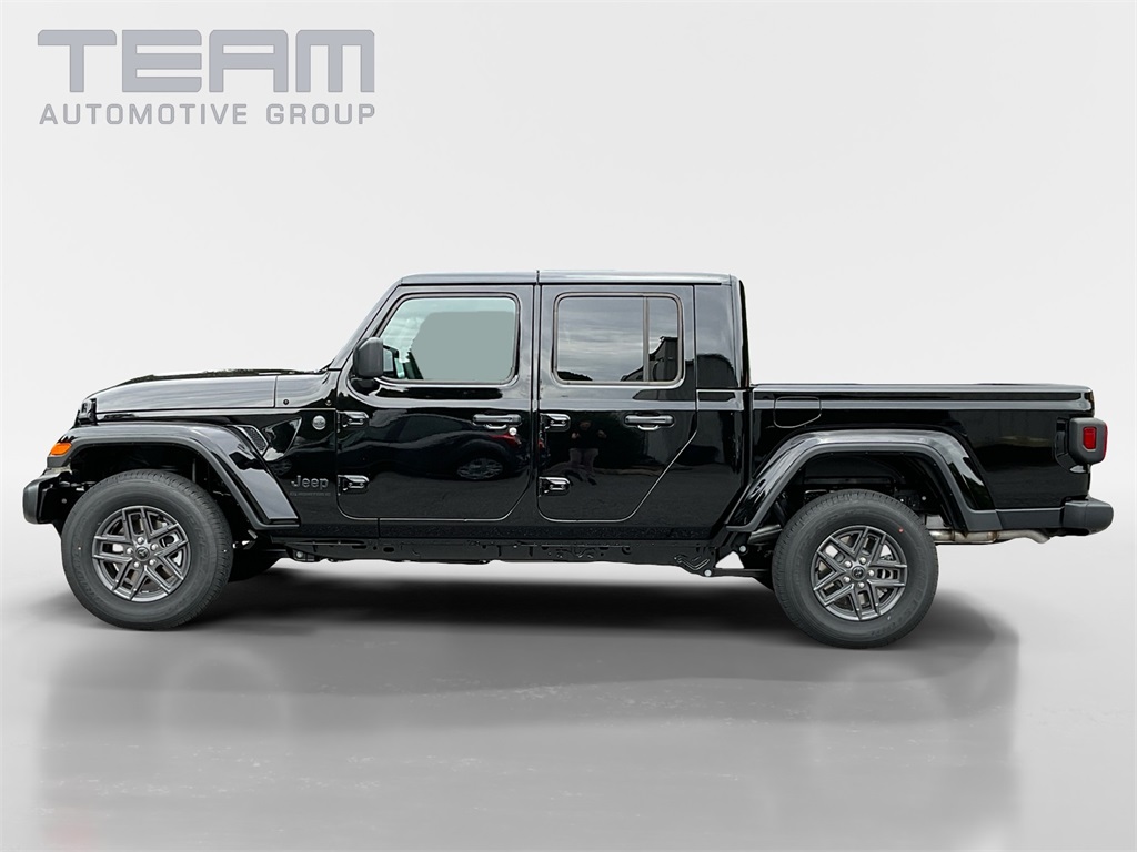 2025 Jeep Gladiator Sport S photo 4