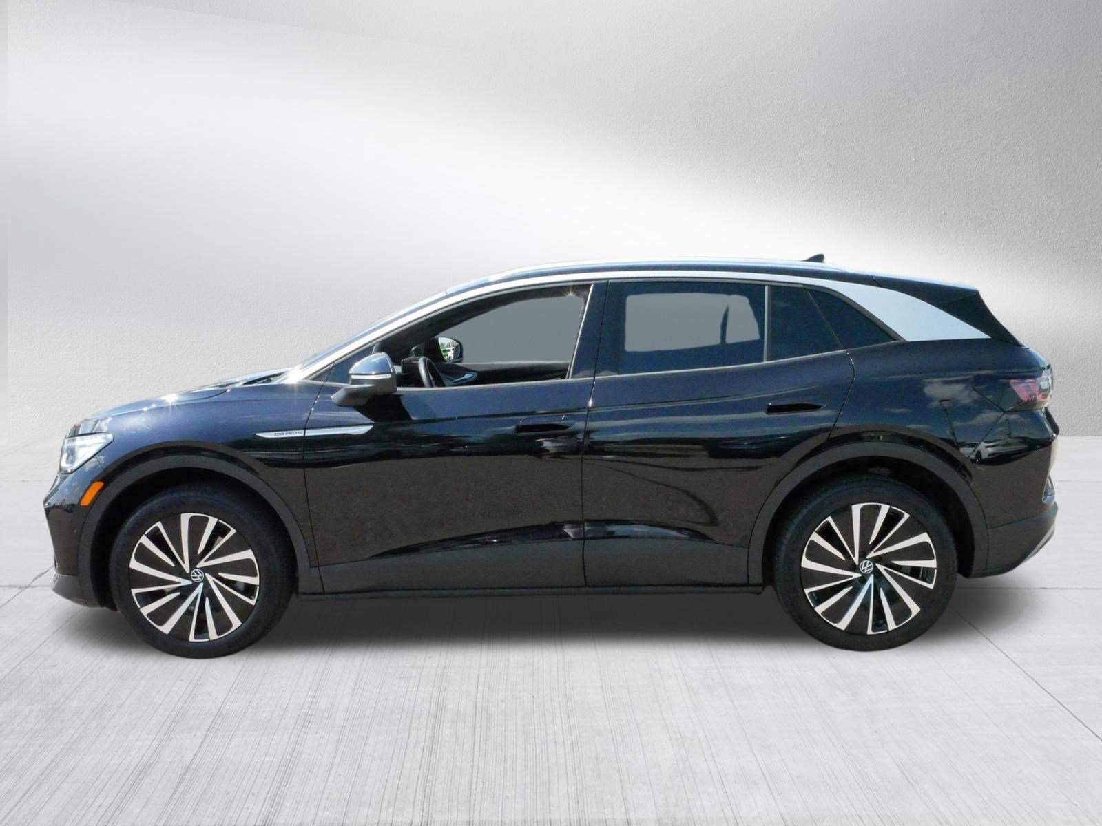 2023 Volkswagen ID.4 Pro Plus photo 4