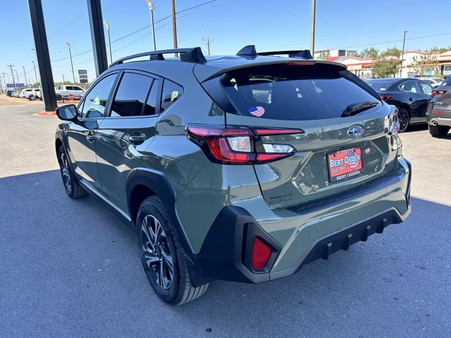 2026 Subaru Crosstrek Premium photo 4