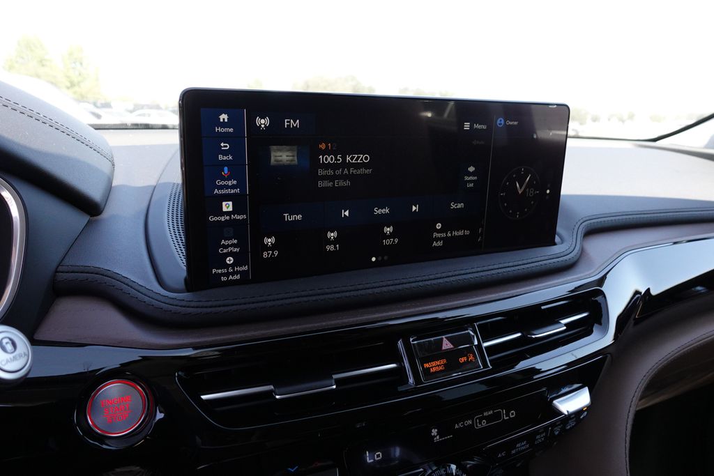 2026 Acura MDX SH-AWD Advance photo 25