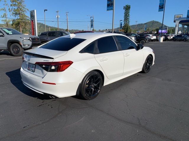 2023 Honda Civic Sport photo 2