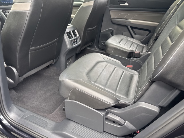 2023 Volkswagen Atlas V6 SEL Premium R-Line photo 17