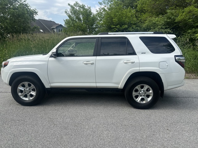 2022 Toyota 4Runner SR5 Premium photo 7