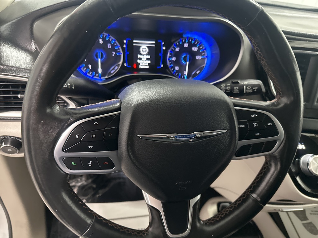 PreOwned 2020 Chrysler Pacifica Touring L 4D Passenger Van in