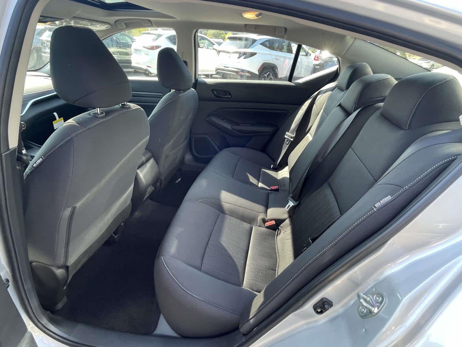 2025 Nissan Altima 2.5 SV photo 15