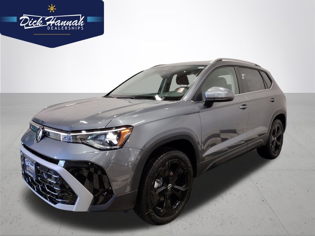 2025 Volkswagen Taos SEL's photo