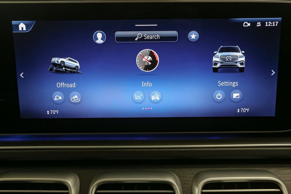 2025 Mercedes Benz GLS 450 4MATIC photo 33