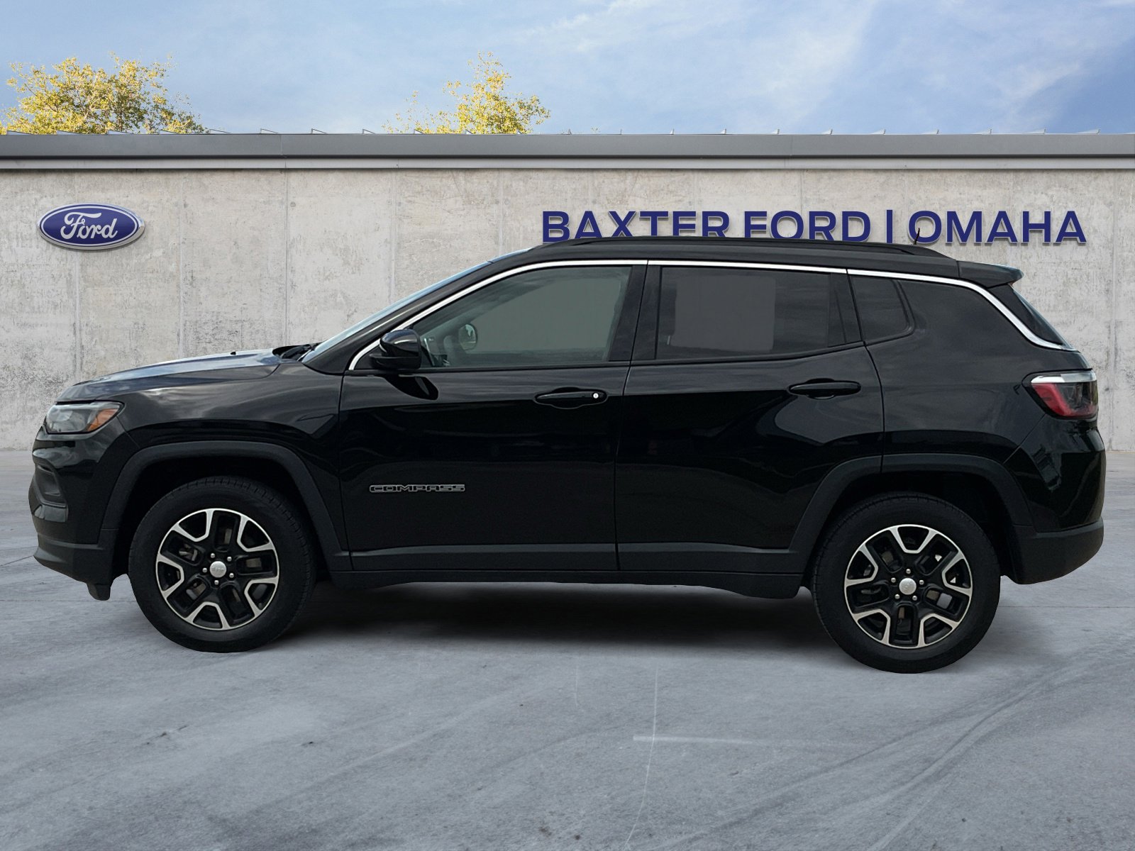 2022 Jeep Compass Latitude photo 4