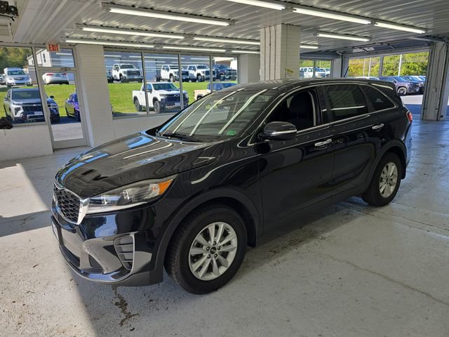 2019 Kia Sorento L photo 2