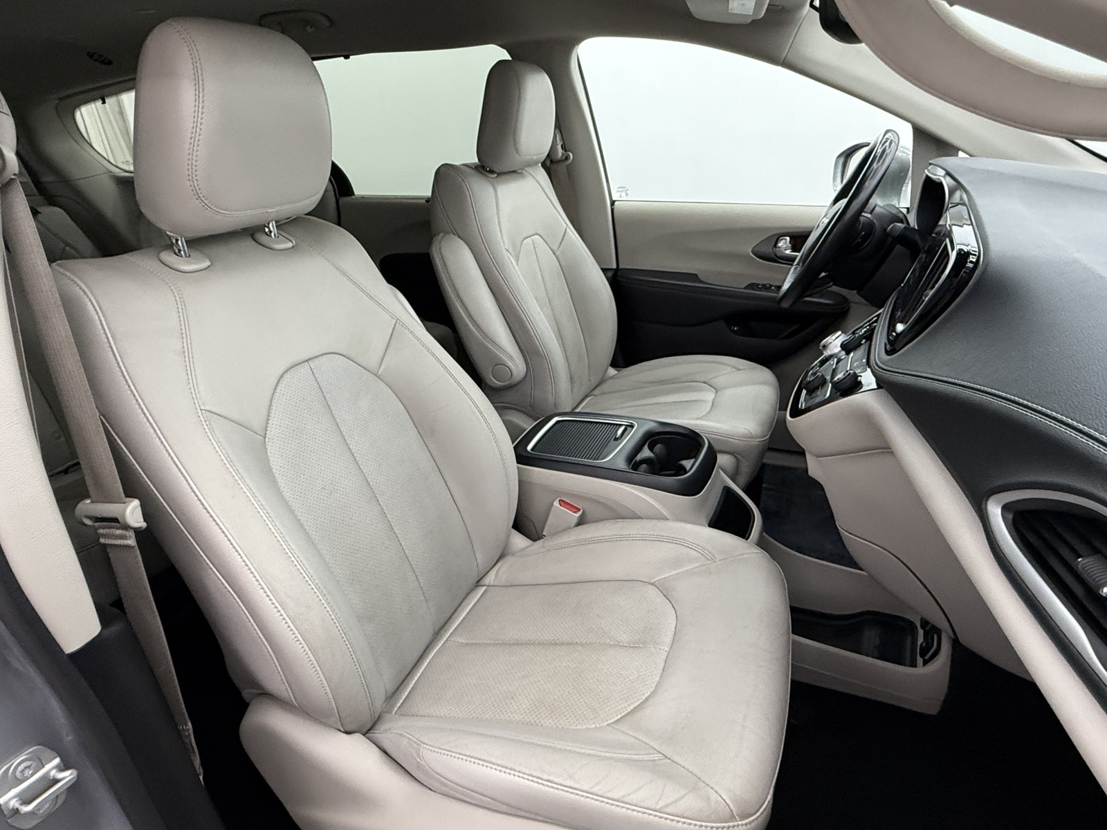 2021 Chrysler Pacifica Hybrid Touring L photo 58