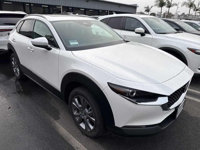 2025 Mazda CX-30 Premium's photo