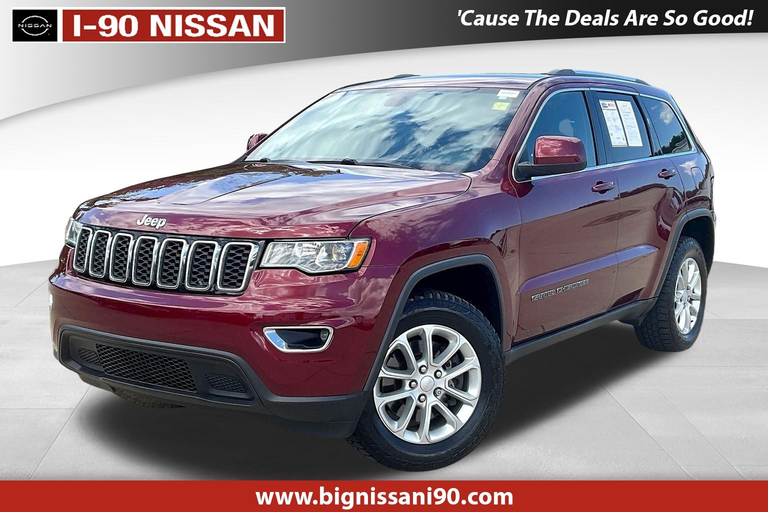 2021 Jeep Grand Cherokee Laredo E's photo