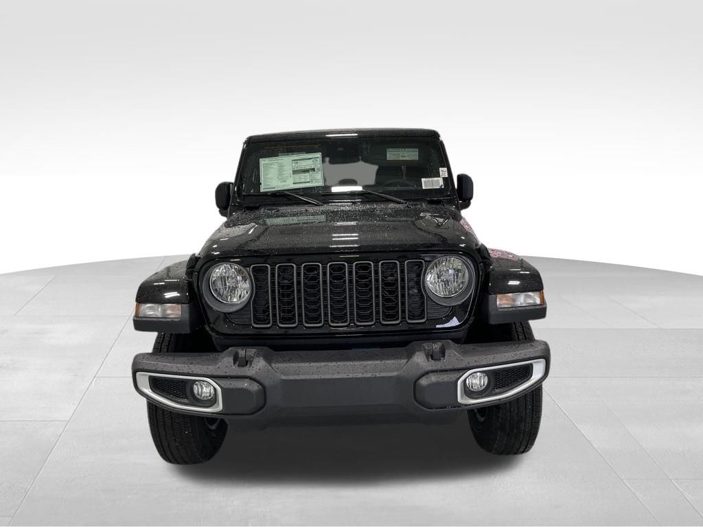 2025 Jeep Gladiator Sport S photo 12