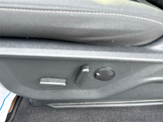 2023 Ford F-150 XLT photo 3