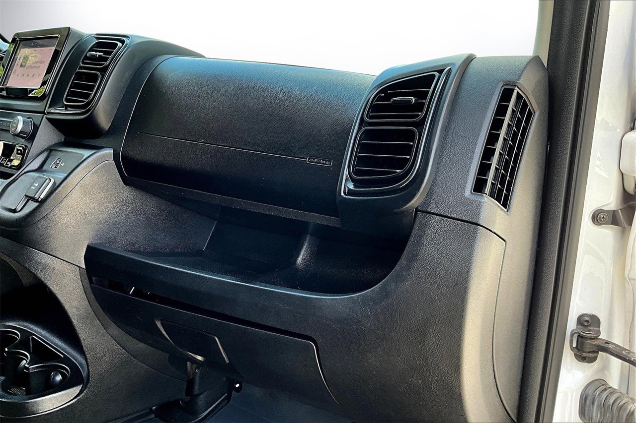 2023 Ram ProMaster 2500 photo 9