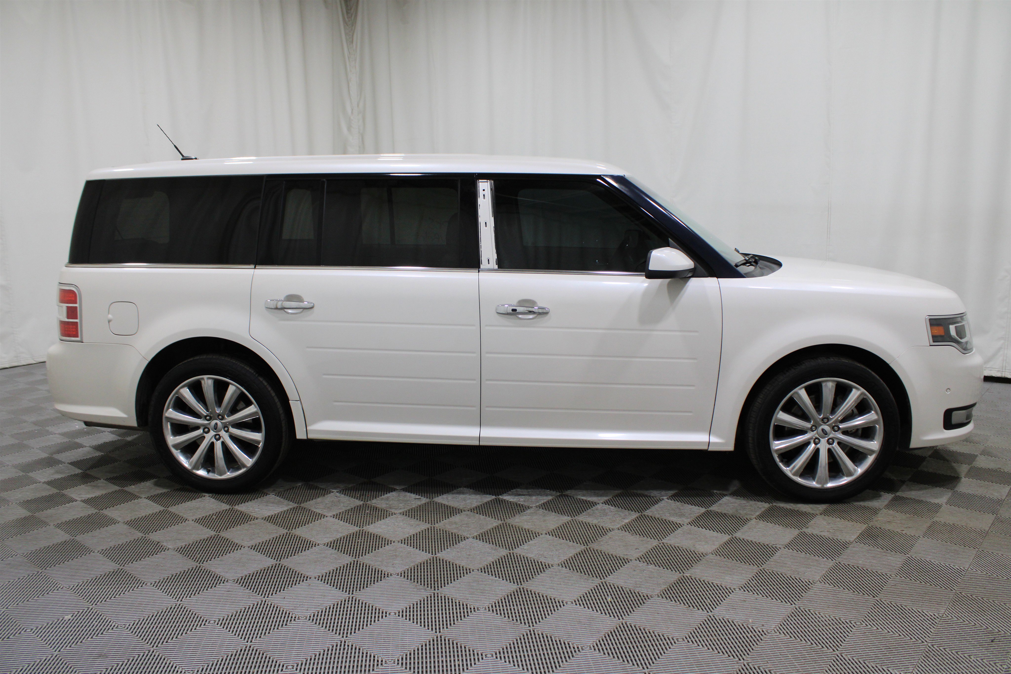 Used 2016 Ford Flex Limited with VIN 2FMGK5D86GBA23924 for sale in Wichita, KS