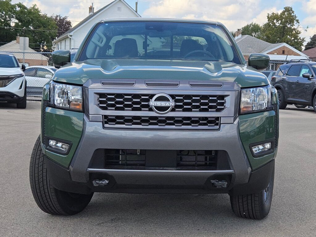 2025 Nissan Frontier SV photo 3