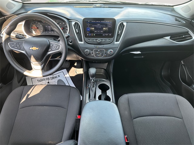 2022 Chevrolet Malibu LS photo 10