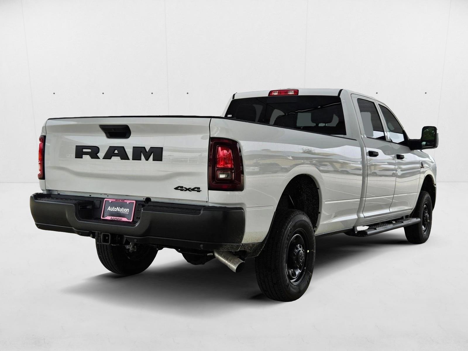 2026 Ram 2500 Tradesman photo 2
