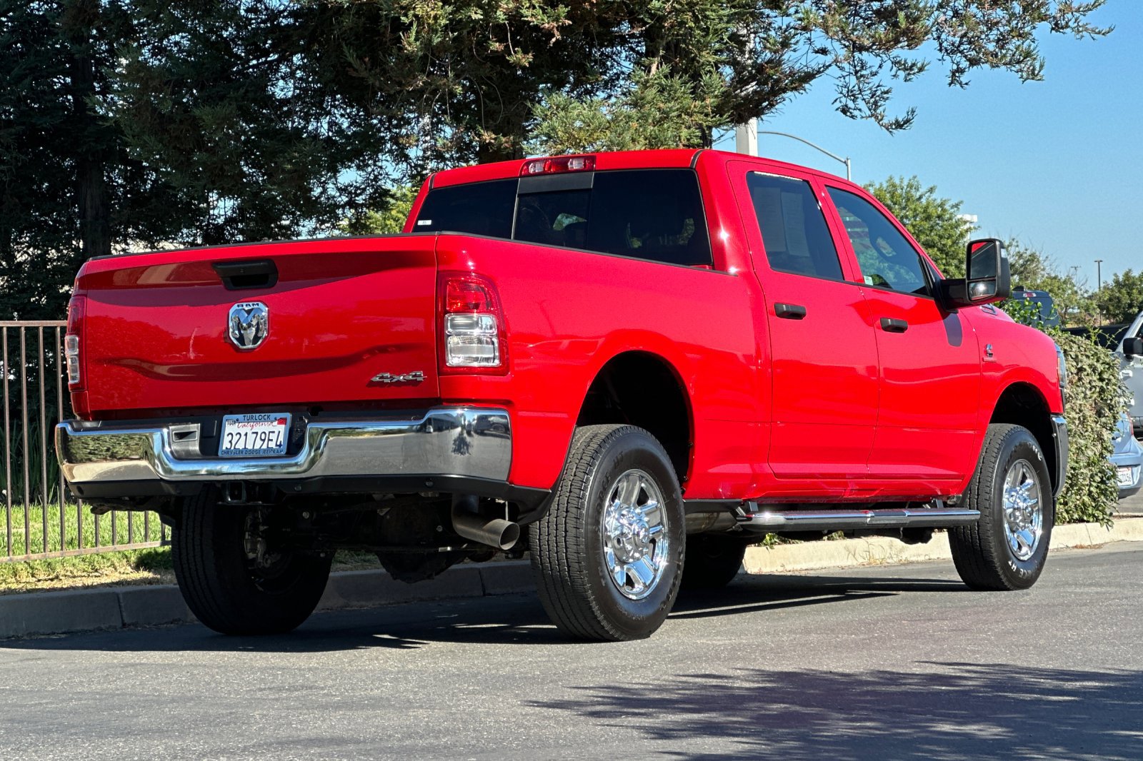 2024 Ram 2500 Tradesman photo 4