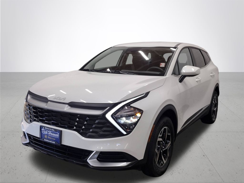 2023 Kia Sportage LX photo 2