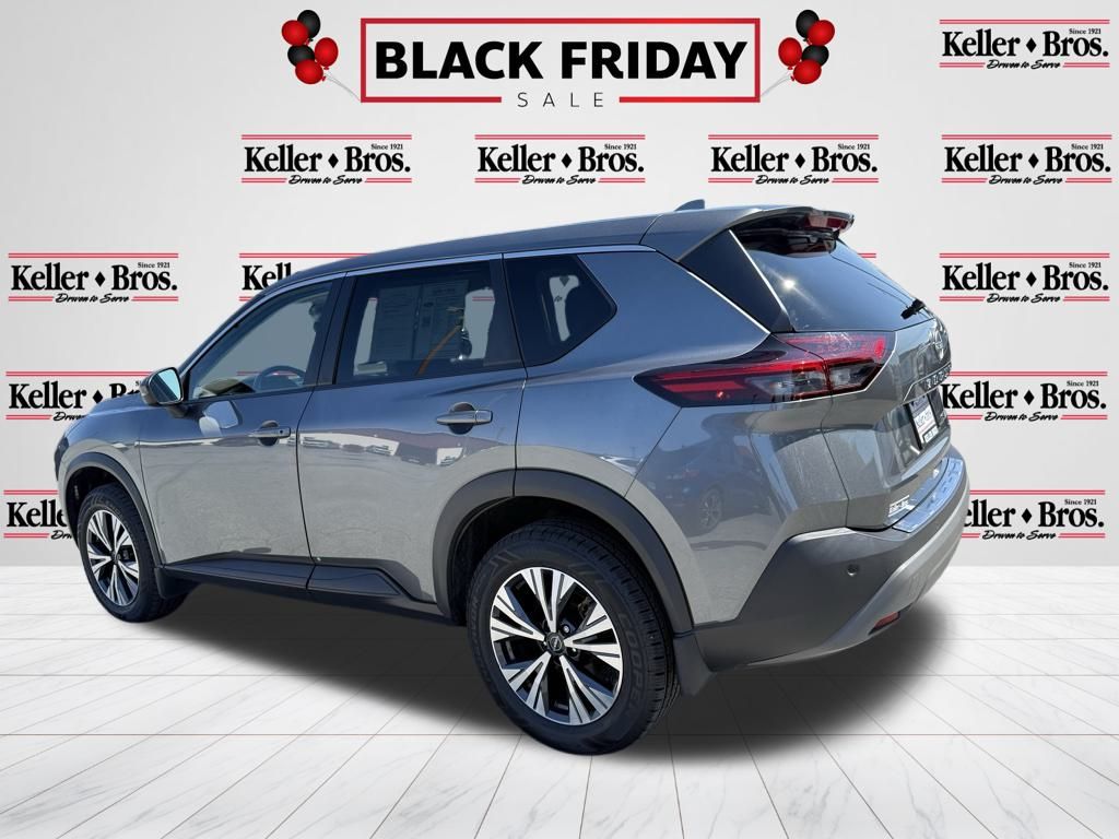 2022 Nissan Rogue SV photo 4