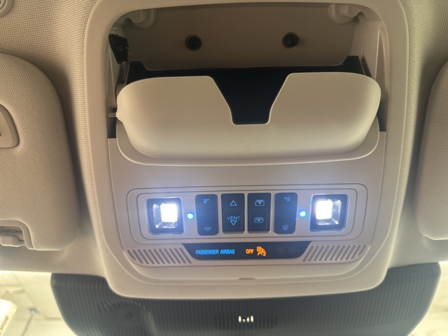 2025 Ford Explorer photo 20