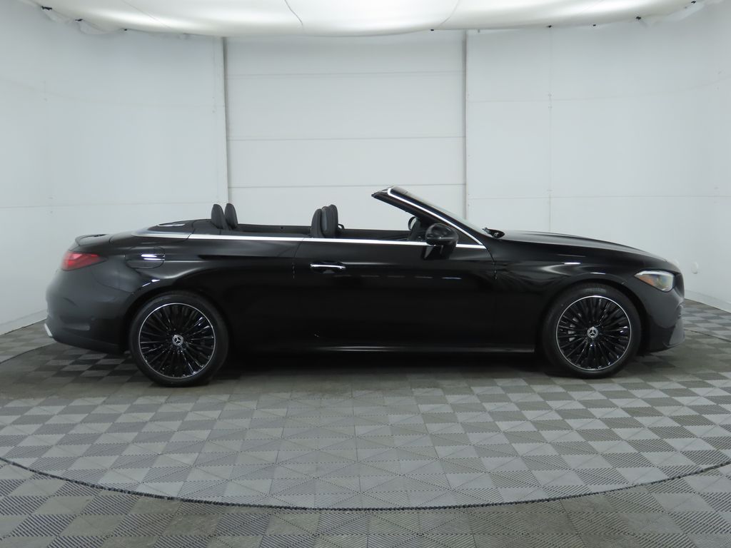2025 Mercedes Benz CLE 300 4MATIC Cabriolet photo 4