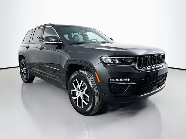 2024 Jeep Grand Cherokee Limited's photo