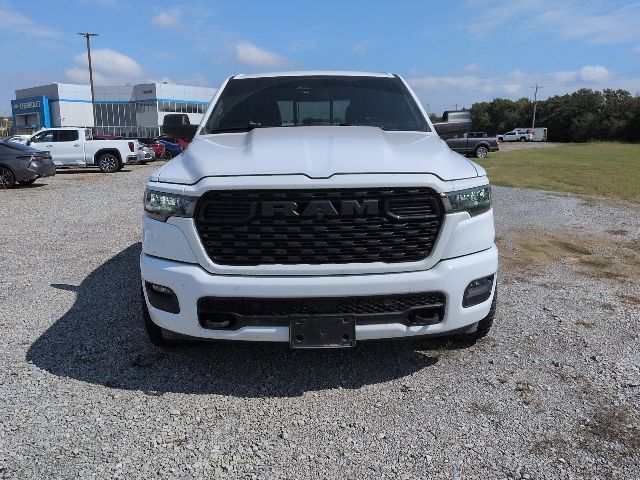 2025 Ram 1500 Tradesman photo 2