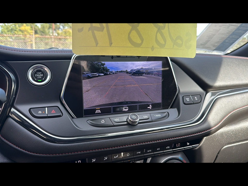 2020 Chevrolet Blazer 2LT photo 3