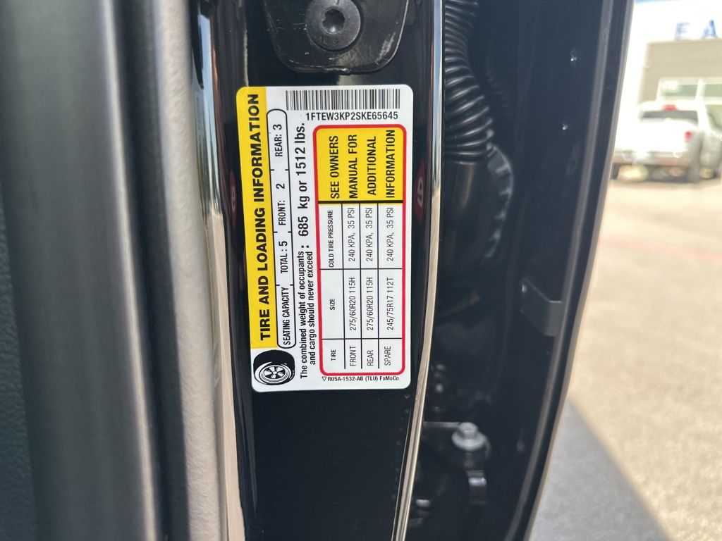 2025 Ford F-150 XLT photo 38