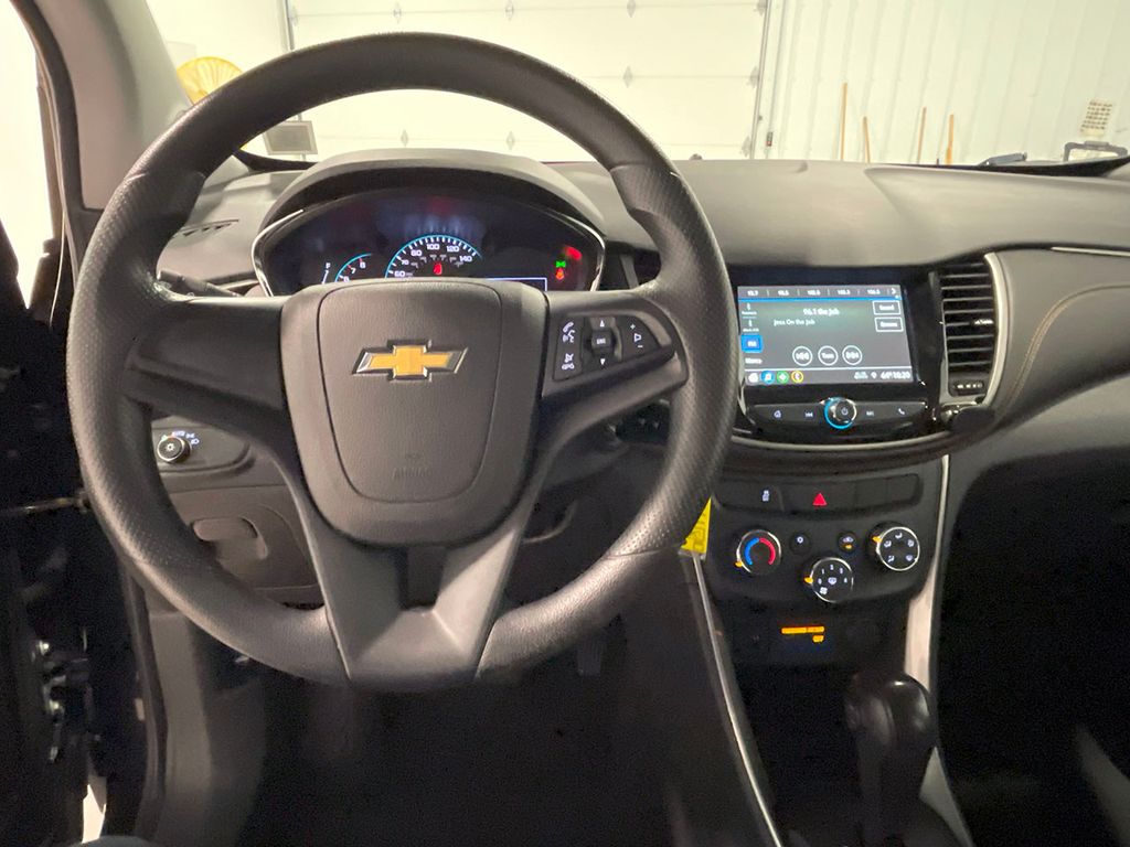 2019 Chevrolet Trax LS photo 24