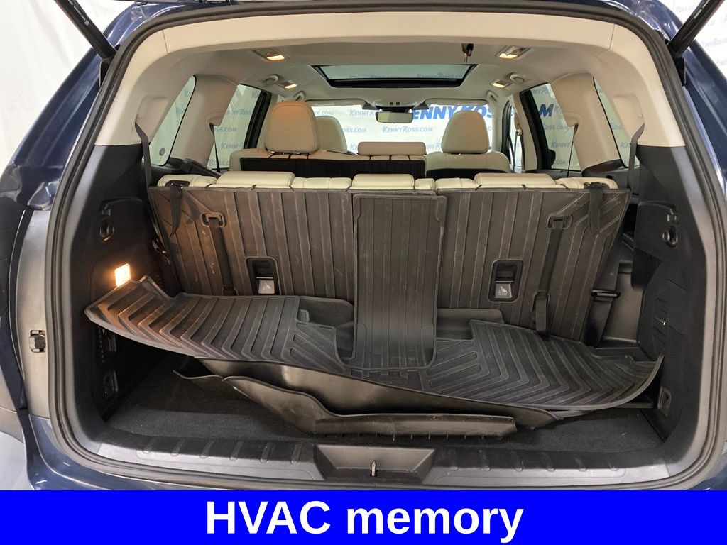 2024 Subaru Ascent Limited photo 12