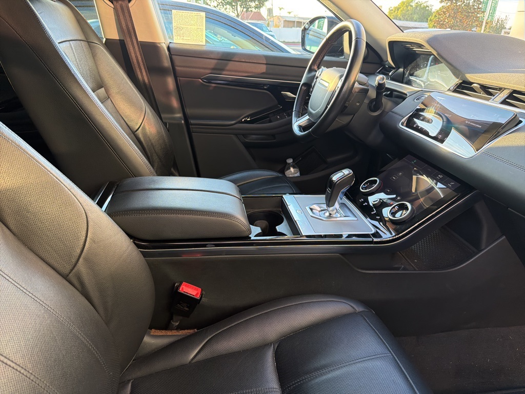 2020 Land Rover Range Rover Evoque SE photo 4