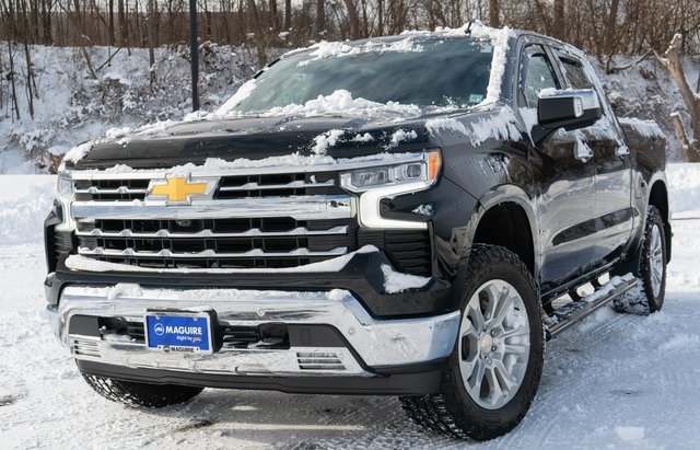 2023 Chevrolet Silverado 1500 LTZ's photo