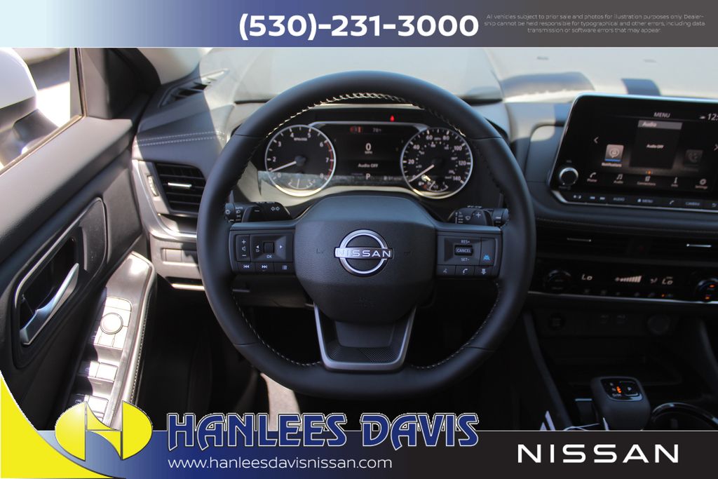 2026 Nissan Rogue SV photo 17