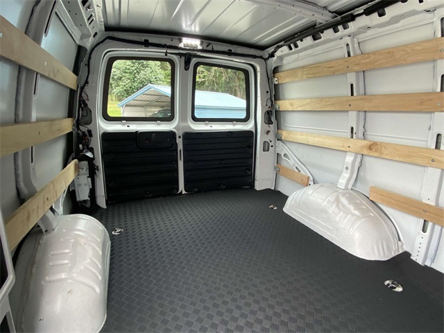 2024 Chevrolet Express 2500 Work Van Cargo photo 14