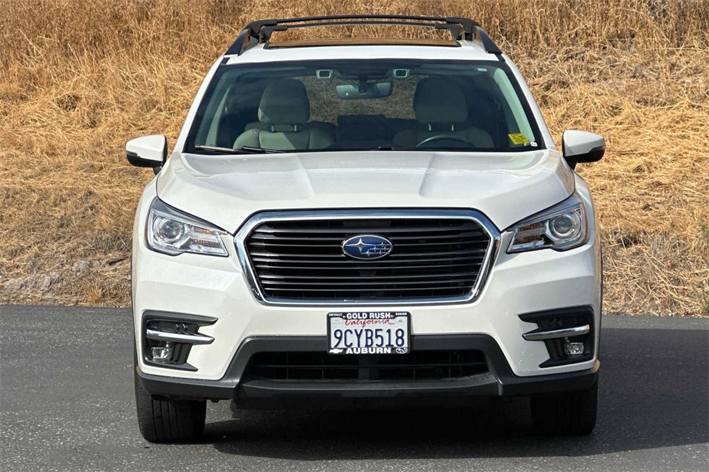 2022 Subaru Ascent Limited photo 9